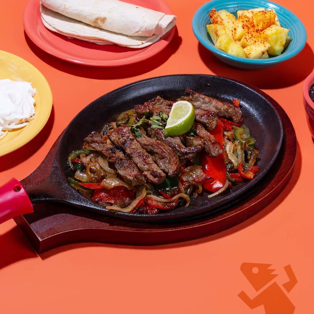 Iguana's Sizzling Fajitas